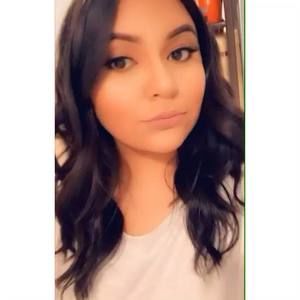 Meet your Posher, Amelia